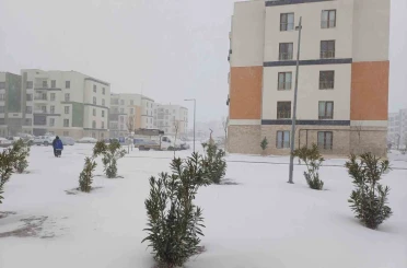 Araban Ovası’na kar yağışı çiftçilerin yüzlerini güldürdü 