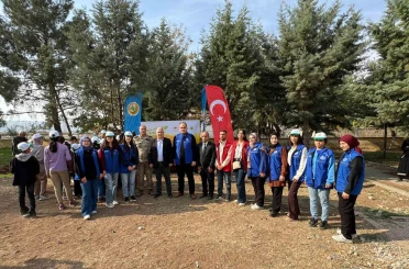 Araban’da Cumhuriyet’in 102. yılı için 102 fidan dikildi