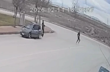 Arabasını boyatmasında yardım eden arkadaşına av tüfeği ile saldırdı 