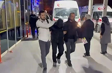 Arabasını boyatmasında yardım eden arkadaşına av tüfeği ile saldırdı