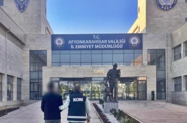Aranan şahıs polis tarafından yakalandı