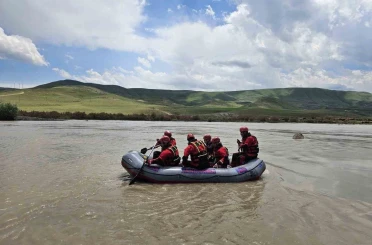 Aras Nehri’nde kaybolan çoban 101 personel tarafından aranıyor 