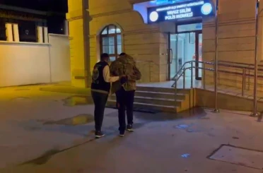 Arnavutköy’de durakta genç kıza sözlü taciz kamerada: Şüpheli yakalandı 