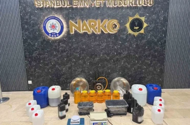 Arnavutköy’de lüks villada uyuşturucu operasyonu: 47 kilo uyuşturucu maddeye de el konuldu