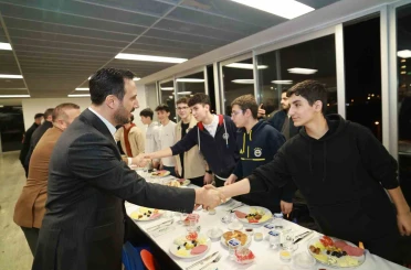 Arnavutköy’de Ramazan coşkusuna AK Parti İstanbul İl Başkanı Abdullah Özdemir eşlik etti 
