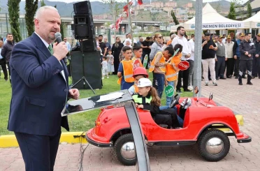 Asarlık Trafik Eğitim Parkuru’nda her gün 50 çocuk kuralları öğreniyor 