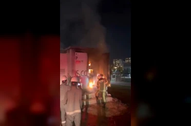 Aşırı yüklenme, trafoyu alevlere teslim etti 