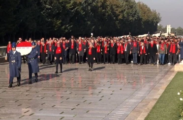ASO’dan kuruluş yıl dönümüne Anıtkabir ziyareti 