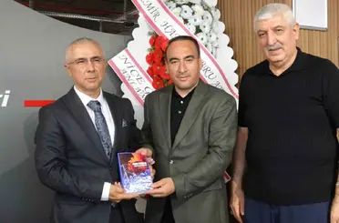 Asrın felaketi kitap haline geldi
