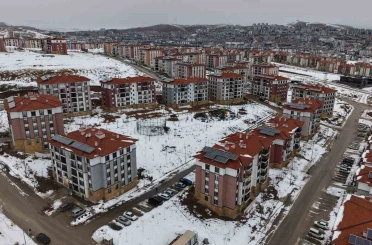 Asrın inşasında Elazığ’da 14 bin konut yapıldı 