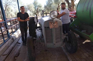 Ata yadigarı traktör 77 yıldır çalışıyor 
