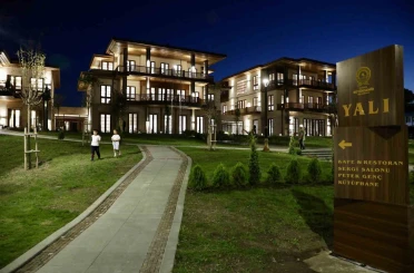 Atakum sahiline yeni nefes: "Yalı" hizmete açıldı 