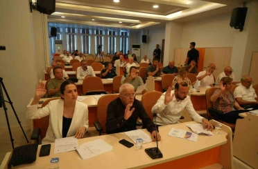 Atakum’da 265 milyon TL’lik personel maaşı teminat mektubu maddesi komisyona havale edildi 