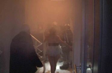 Ataşehir’de yangın paniği: Hayvanlarını kurtarmak için alevlerin arasına girdi 