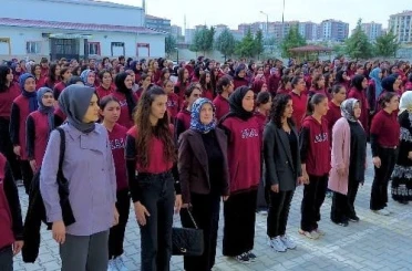 Atatürk Kız Anadolu Lisesi’nde Cumhuriyet Bayramı coşkusu 