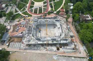 Atatürk Spor Salonu hızla yükseliyor 