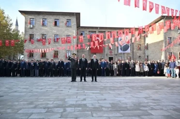 Atatürk vefatının 87’nci yıl dönümünde Isparta’da törenle anıldı 