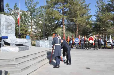 Atatürk’ün Kars’a gelişinin 102’inci yıl dönümü kutlandı
