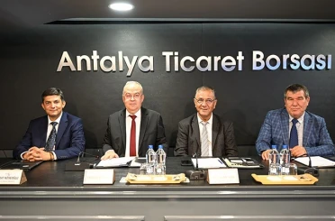 ATB Başkanı Çandır: ‘’Antalya ihracatı Türkiye ortalamasının 10 puan üzerinde büyüdü’’ 