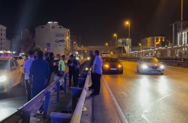 Avcılar’da alkollü sürücü zincirleme kaya yol açtı: Vatandaşlar sürücünün üzerine yürüdü