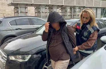 AVM’den 20 bin liralık giyim eşyası çalan kadın tutuklandı
