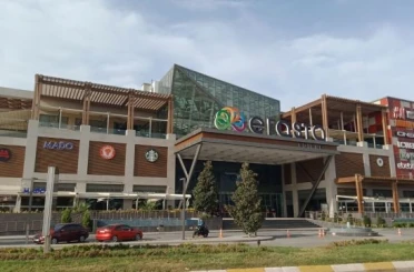 AVM’nin bayan tuvaletinde cep telefonuyla görüntü alma olayı