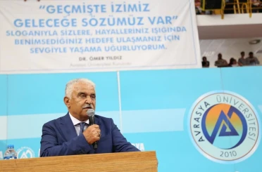 Avrasya Üniversitesi’nden eğitime destek, ailelere nefes 