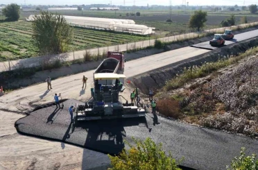 Aydın Büyükşehir Belediyesi 17 ilçede eş zamanlı yatırımlarını sürdürüyor 