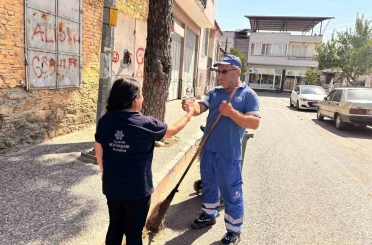 Aydın Büyükşehir ve ASKİ personellerine sıcak havada su desteği 