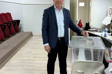 Aydın Eczacı Odası Başkanı Karaarslan 7. defa güven tazeledi 