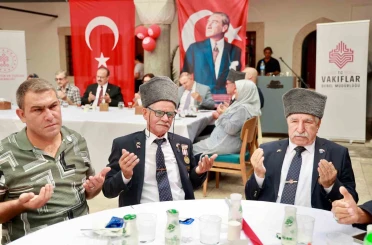 Aydın protokolü gazilerle yemekte buluştu 