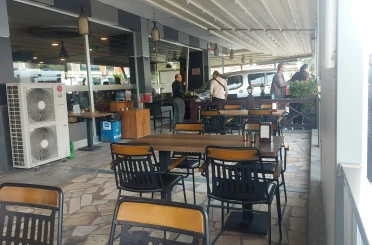 Aydın’da 15 yaşındaki sürücü iş yerine daldı: 1 yaralı 