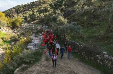 Aydın’da gençler ’Cumhuriyet’ için yürüdü