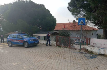 Aydın’da jandarma ekipleri okul önlerindeki güvenlik tedbirlerini arttırdı