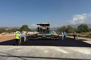 Aydın’ın dört bir yanında yol çalışmaları sürüyor
