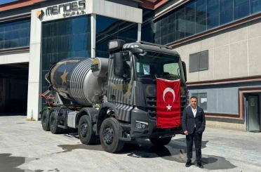 Aydınlı işadamından Solo Türk’e beton mikserli teşekkür 