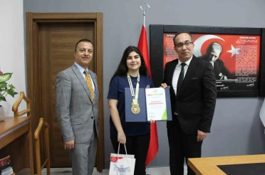 Aydınlı öğrenci uluslararası matematik olimpiyatında altın kazandı 