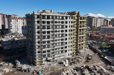 Aydınlıkevler’de kentsel dönüşüm hızla yükseliyor 