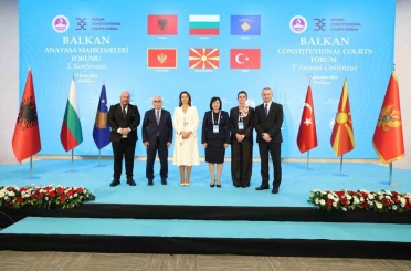 AYM Başkanı Özkaya: "İş birliği artık somut karar mekanizmasına ihtiyaç duyuyor" 