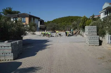 Ayvalık’ta yol yapım seferberliği
