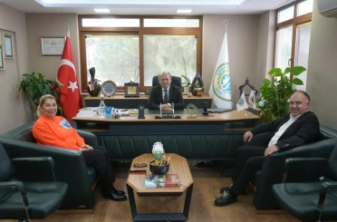 Ayvalık’tan Edremit Ticaret Odasına ziyaret 