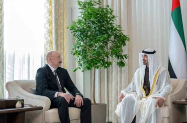 Azerbaycan Cumhurbaşkanı Aliyev, BAE Devlet Başkanı Nahyan ile bir araya geldi 