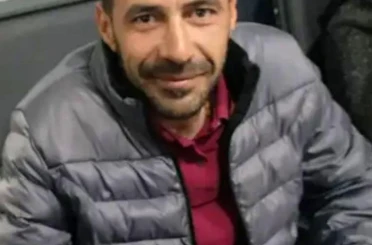 Baba ve oğlunun bıçakla saldırdığı galerici öldü
