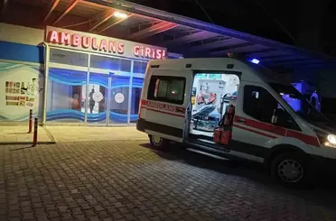Babasını bıçaklayarak yaraladı
