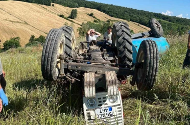 Bafra’da traktör devrildi: 1 ölü 