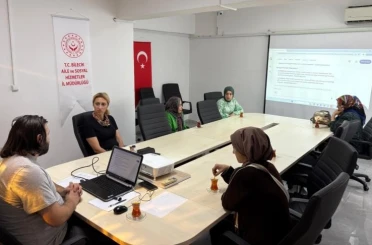 Bağımlılıkla mücadelede ailelere eğitim desteği 