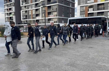 Bahis operasyonunda gözaltına alınan 13 şüpheli adliyeye sevk edildi