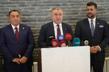 Bakan Bak: "Türkiye’nin güçlü olmasını, bölgede söz sahibi bir ülke olmasını istiyoruz"