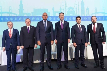 Bakan Bayraktar: "Akkuyu Nükleer Güç Santrali, enerji çeşitliliği yolculuğumuzda dönüm noktası olacak" 