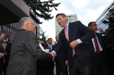 Bakan Bayraktar: "Kayseri, Türkiye’nin gözbebeği" 